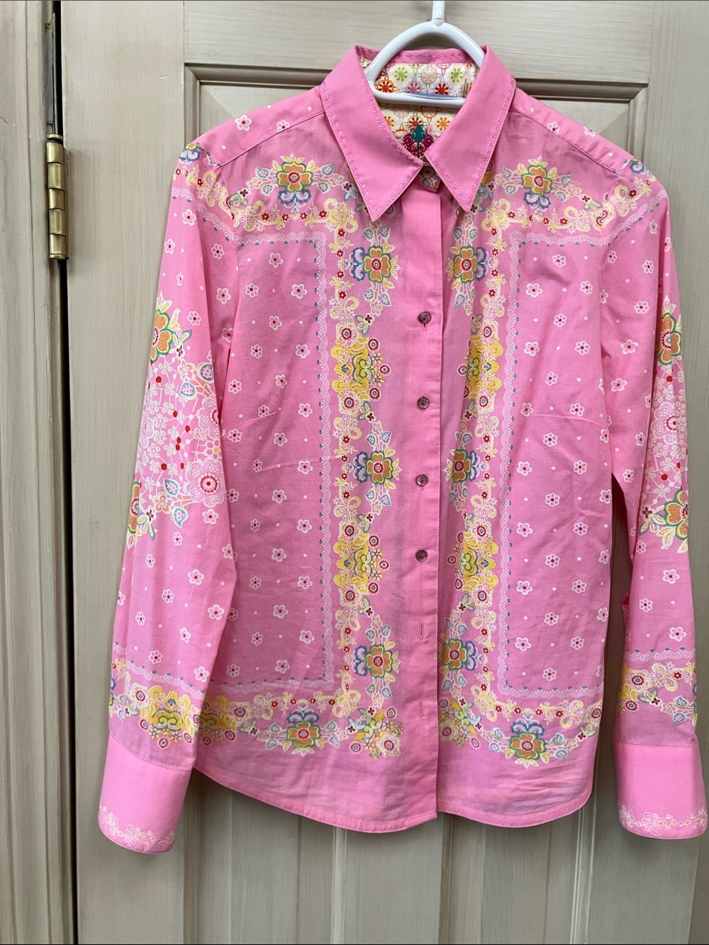 Robert Graham Pink Floral Print Button-Down Shirt